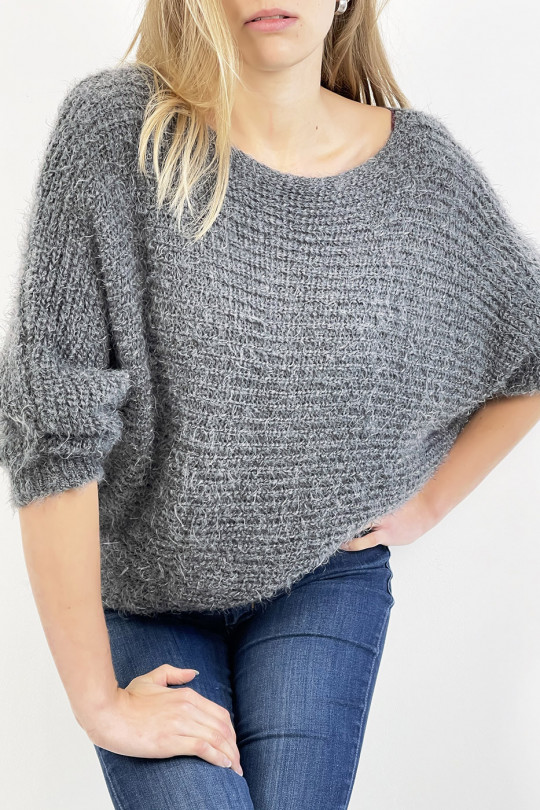 Charcoal gray sweater with round neck, very soft knit effect, combines style and simplicity - 5