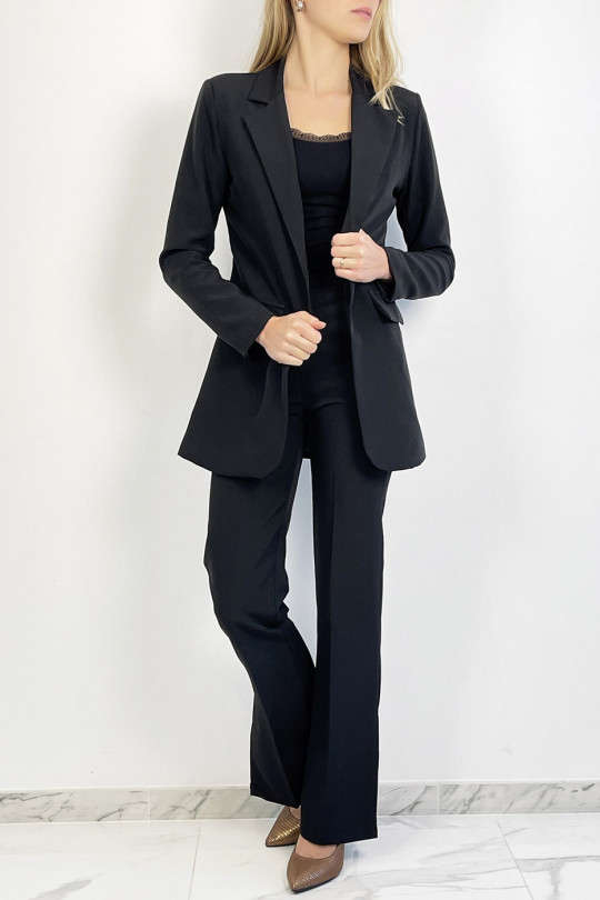 Very chic black blazer set with tie belt and slit pants - 8