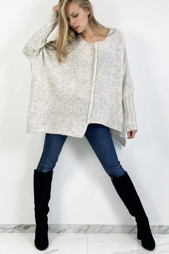 Long loose beige knit effect sweater with braid detail in the center - 6