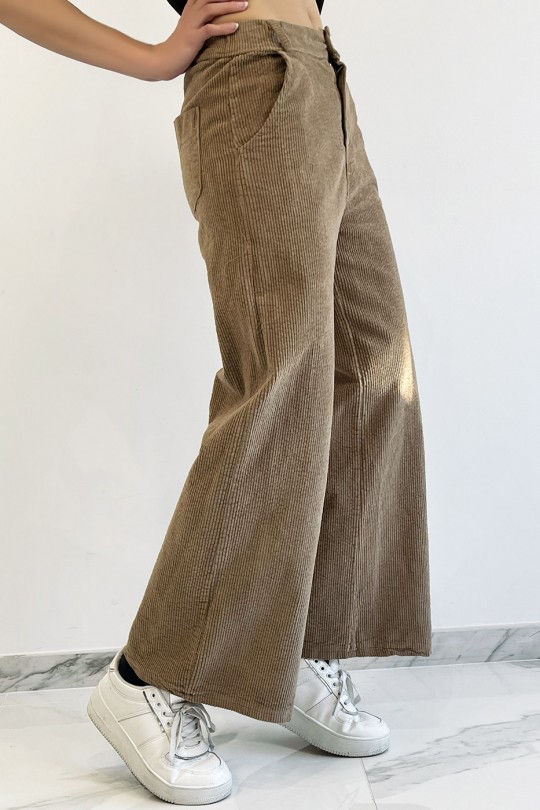 Pantalon palazzo camel en velours avec poches. Pantalon femme fashion - 2