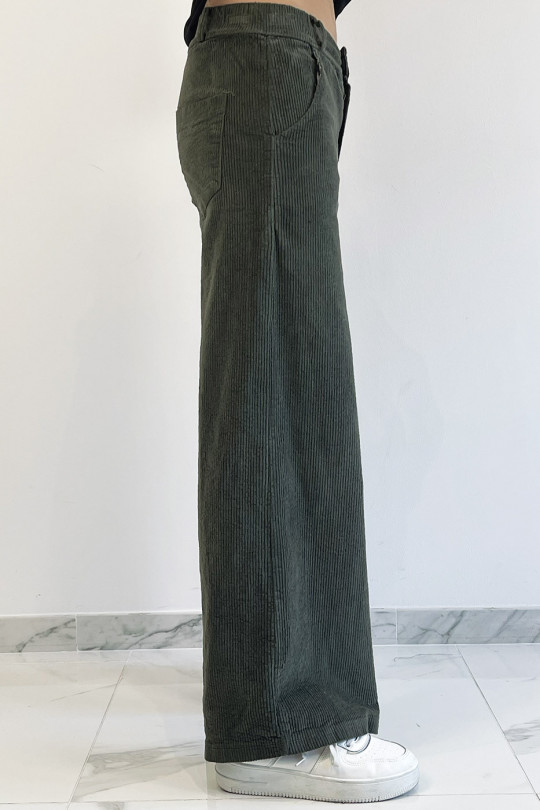 Kaki fluwelen palazzo broek met zakken. Mode vrouw broek - 3