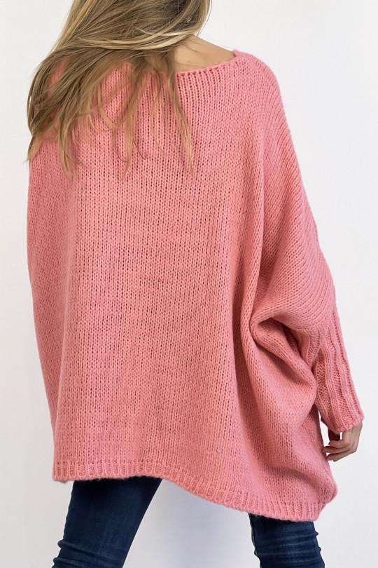 Long loose pink knit effect sweater with braid detail in the center - 5
