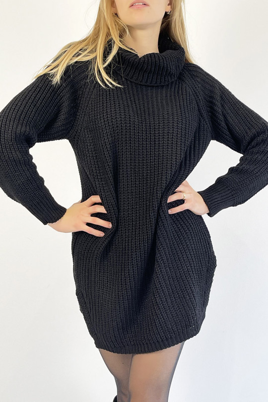 Black turtleneck sweater dress with straight cut mesh effect slightly split on the sides - 6