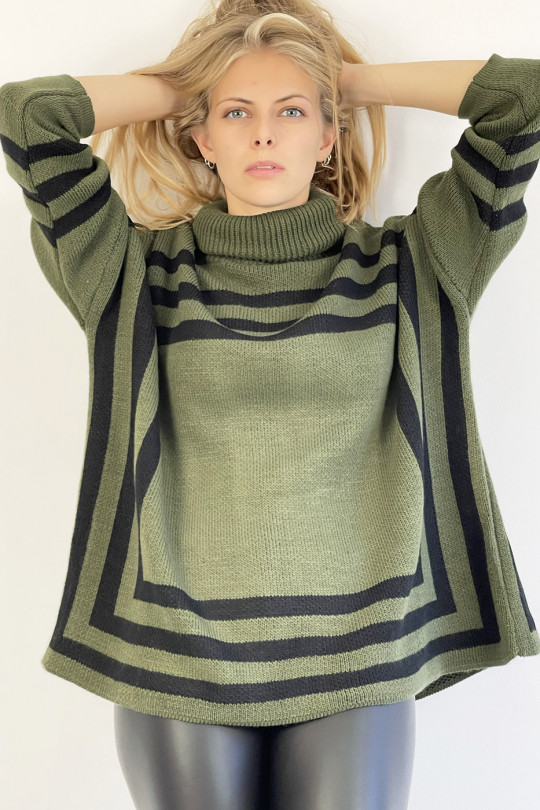 Khaki turtleneck sweater with a geometric shape pattern that restructures the silhouette - 6