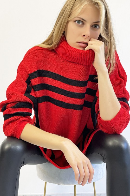 Pull rouge col roulé effet maille motif forme géométrique qui restructure la silhouette - 1 Pull rouge col roulé effet maille motif forme géométrique qui restructure la silhouette - 1