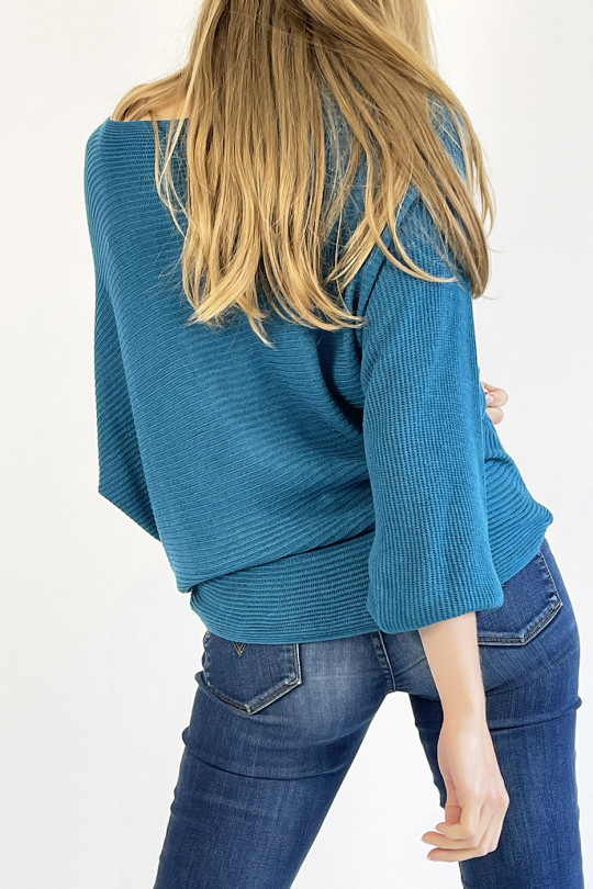 Long loose-fitting sweater in azure blue mesh effect with linear pattern and wide bat-effect sleeve - 6
