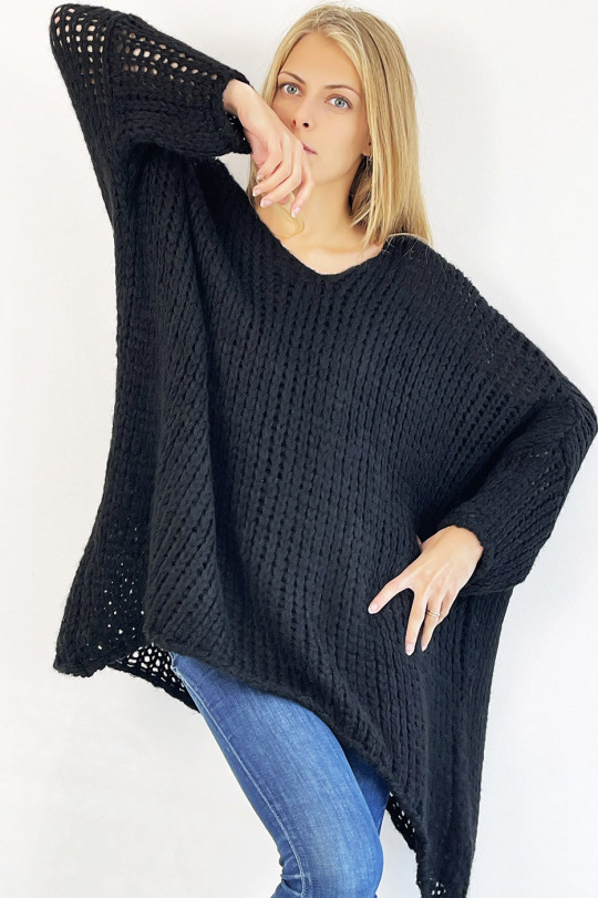 Black oversized sweater very soft and falling in flight V - 5