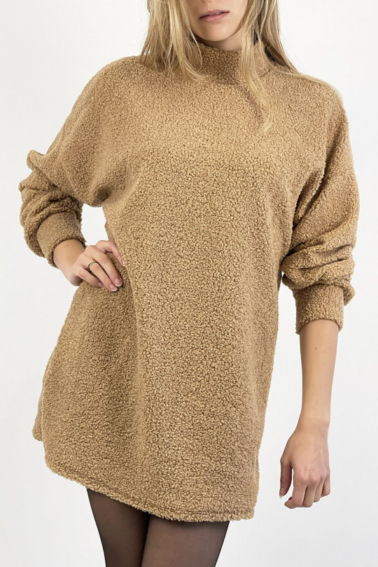 Korte camel sweaterjurk met moumoute-effect met hoge kraag, zacht, warm en comfortabel om te dragen - 6
