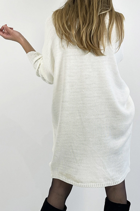 White knit effect round neck sweater dress with pearl necklace encrusted in the center of the sweater and bat sleeve - 5