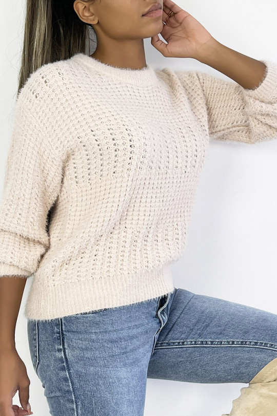 Pull rose tombant et duveteux dans une belle matière chaude - 2