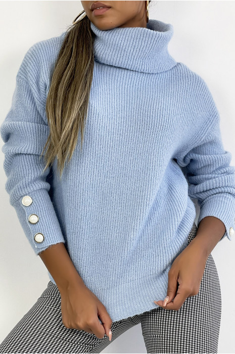 Pull bleu col roulé et bien épais et duveteux  avec boutons aux manches - 5