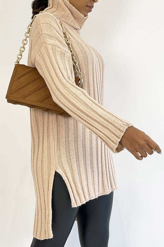 Pull col roulé épais rose à longueur asymétrique - 3
