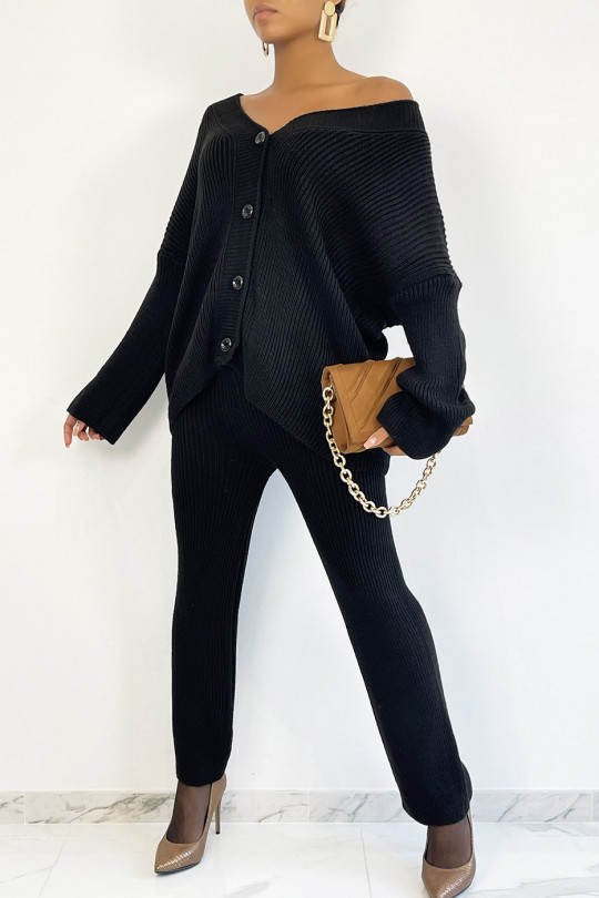 Oversized vest and flared pants set in black cocooning-style knit - 6