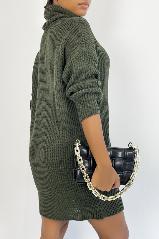 Turtleneck sweater dress in khaki chunky knit with puffed sleeves. - 2