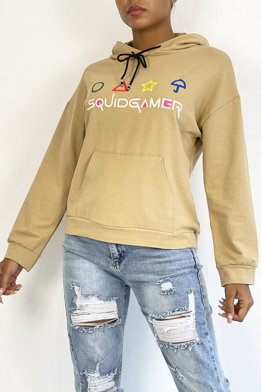 Camel hoodie with pocket and SQUID GAMER writing - 5