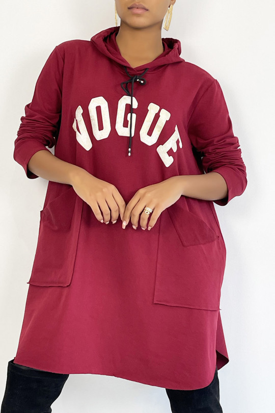 zeer oversized bordeauxrood sweatshirt met glanzende VOGUE-letters - 2