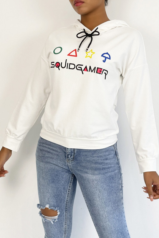Cropped white hooded sweatshirt with SQUID GAME print - 4