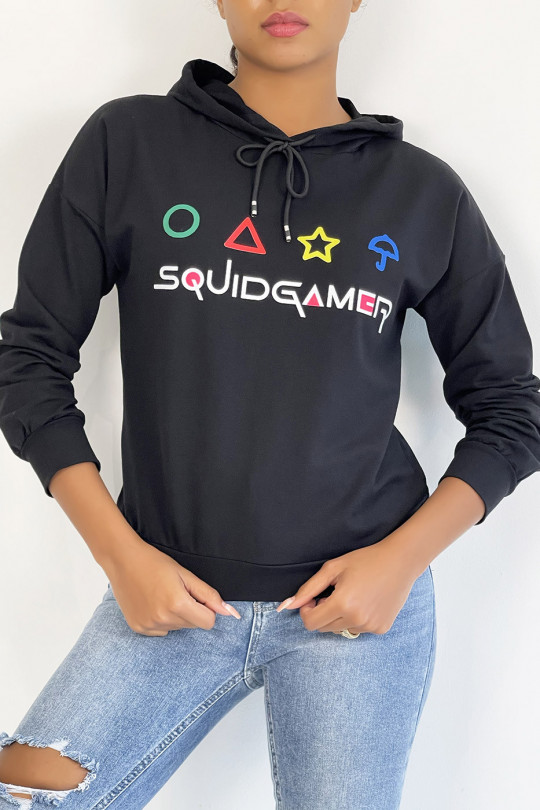 Short black hooded sweatshirt with SQUID GAME print - 1