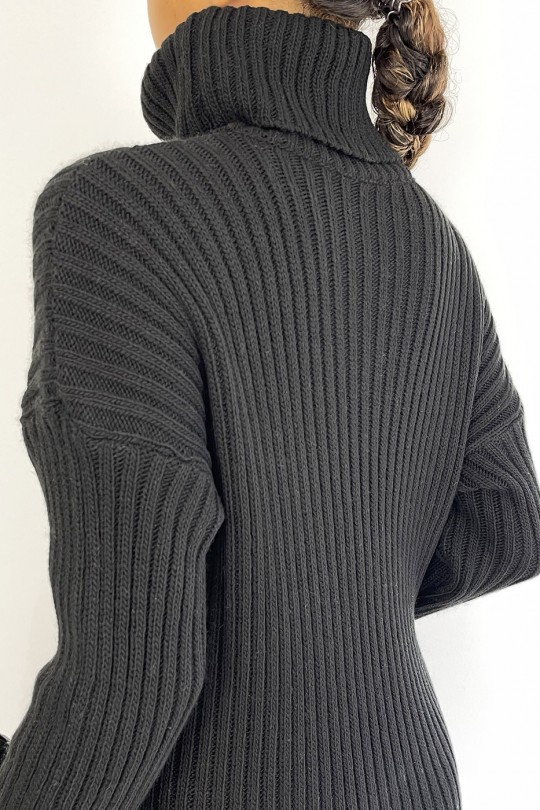 Lange zwarte geribbelde sweaterjurk met col - 1
