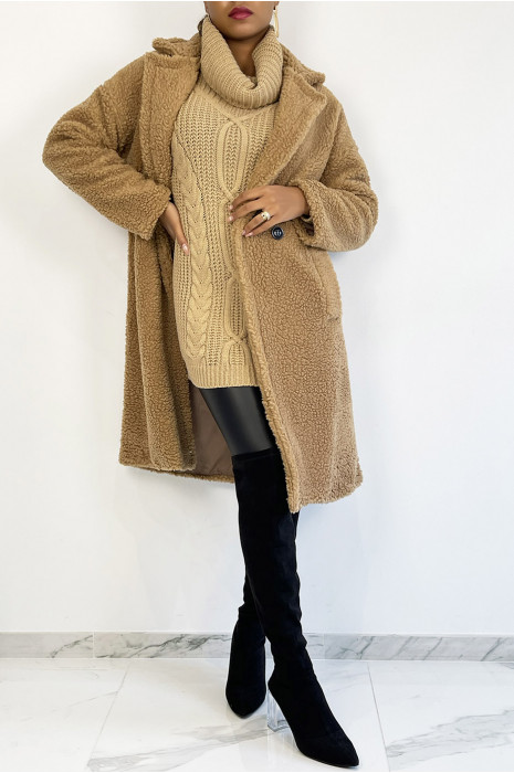 Camel knee-length coat, straight cut, toupee effect, lapel collar and side pocket - 1