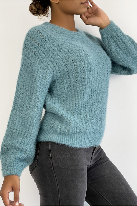 Pull bleu tombant et duveteux dans une belle matière chaude - 3
