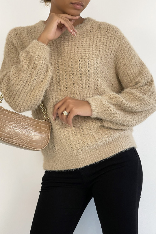 Falling and fluffy camel sweater in a beautiful warm material - 5
