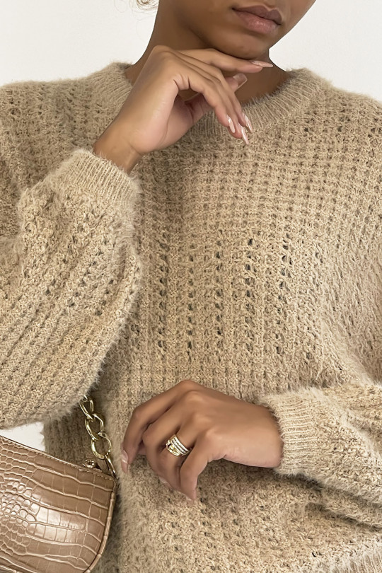 Falling and fluffy camel sweater in a beautiful warm material - 6