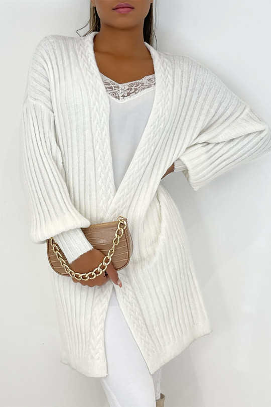 Long thick white cardigan in a beautiful fluffy material - 3