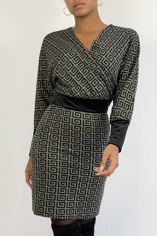 Chic khaki wrap dress with long sleeves and luxury print - 2
