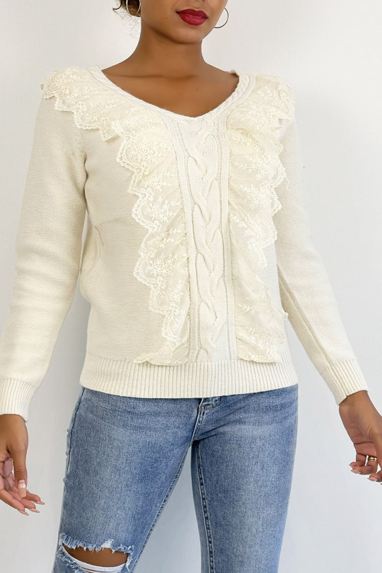 Very chic beige V-neck sweater with ruffles - 4