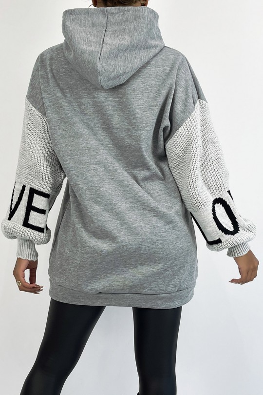 Gray hoodie with puffed sleeves in chunky knit and LOVE writing - 5