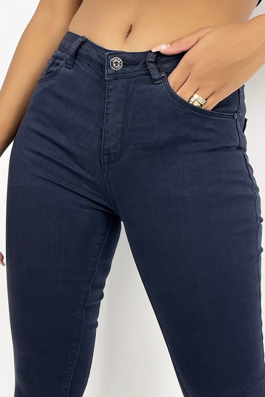 Marineblauwe slimfit jeans met gescheurde details aan de onderkant - 8