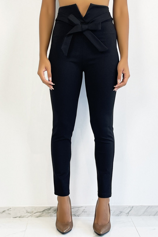 Black high waist slim pants with belt and V shape - 5