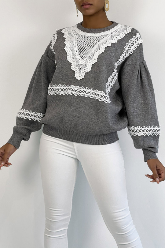 Gray oversized sweater puffed sleeve with lace pattern - 3