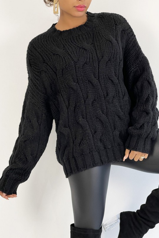 Pull oversize bien chaud en grosse maille tressée Pull oversize bien chaud en grosse maille tressée