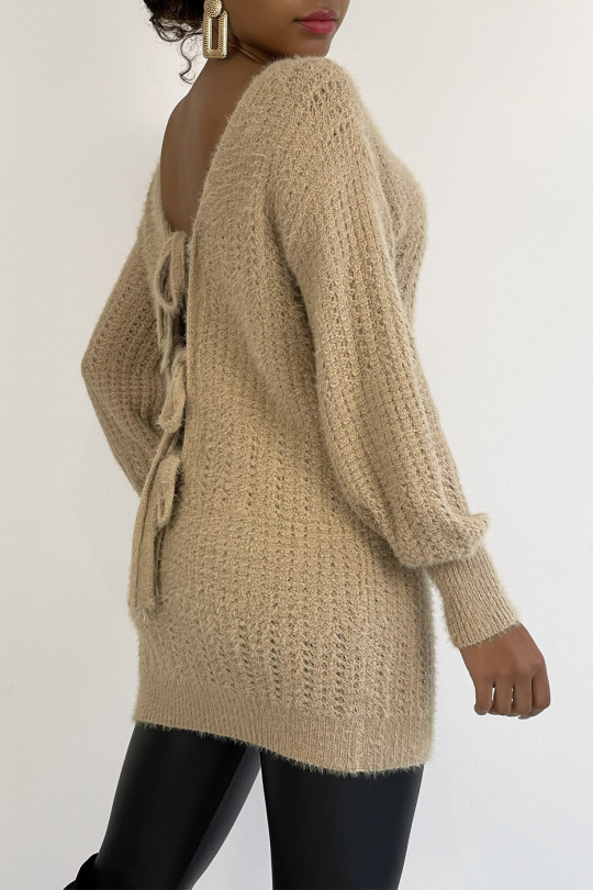 Camel halterneck sweater in chunky knit with puffed sleeves - 4