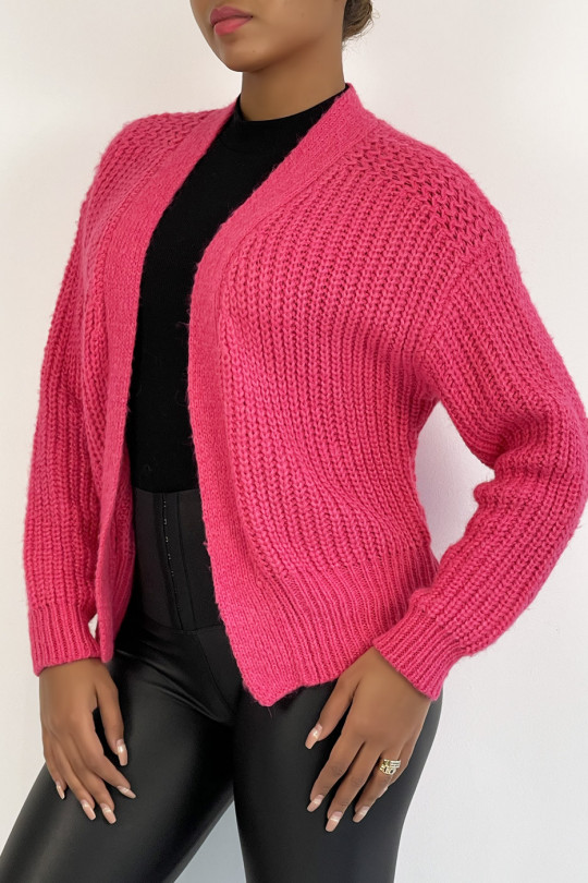Warm fuchsia pink wrap in chunky knit with puffed sleeves - 4