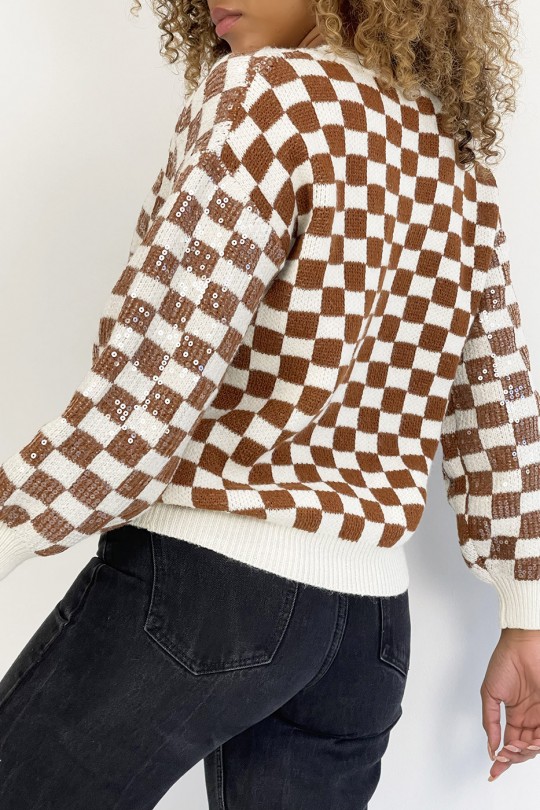 V-neck sweater with shiny checkered pattern - 2