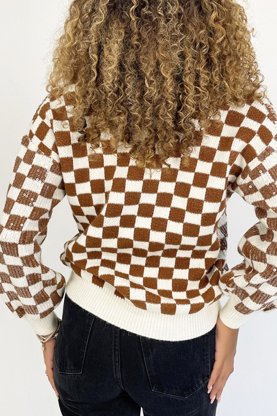 V-neck sweater with shiny checkered pattern - 3