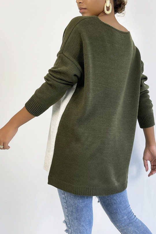 Oversized khaki asymmetric pattern V-neck sweater - 5