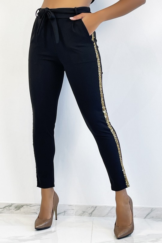 Zwarte soepelvallende broek met gouden banden en pailletten - 2