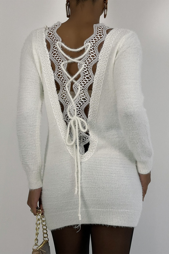 Soft white sweater dress long sleeve round neck with plunging back slit and lace details - 4