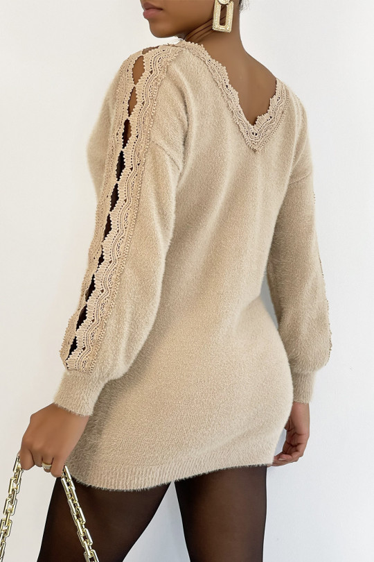 Soft long beige V-neck sweater with openwork along the arms - 1