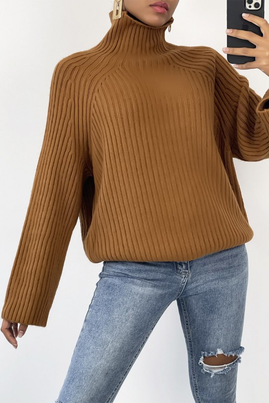 Brown oversized ribbed sweater with wide sleeves - 4