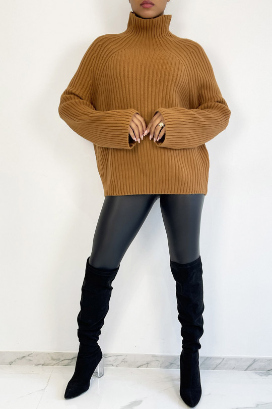Brown oversized ribbed sweater with wide sleeves - 2