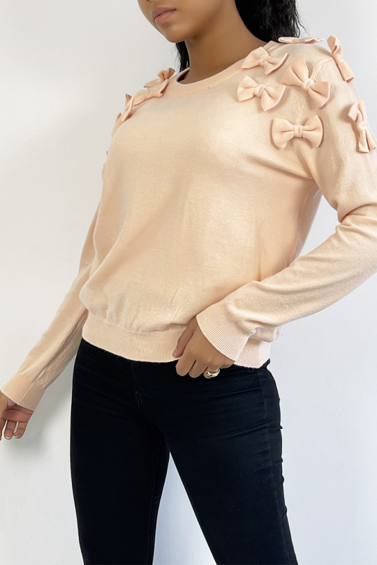 Basic pink sweater with butterfly knots on the shoulders - 3