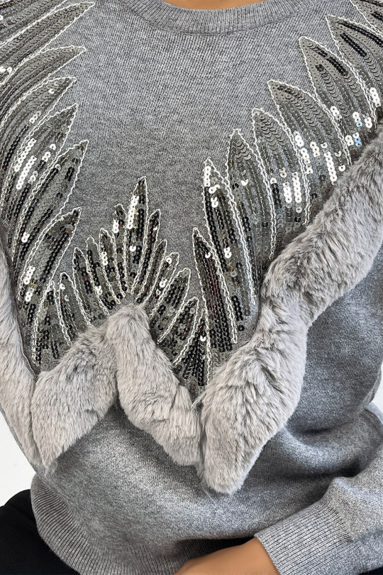 Gray sweater with round neck and faux fur and rhinestone pattern - 1