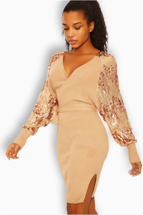Robe cache-coeur taupe pailletté avec manches bouffantes à strass - 1