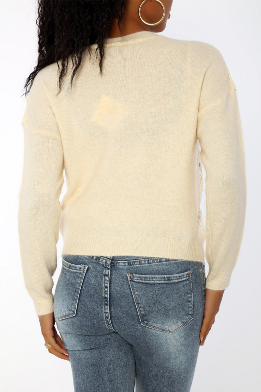 Beige sweater with lace insert and basic fit - 1