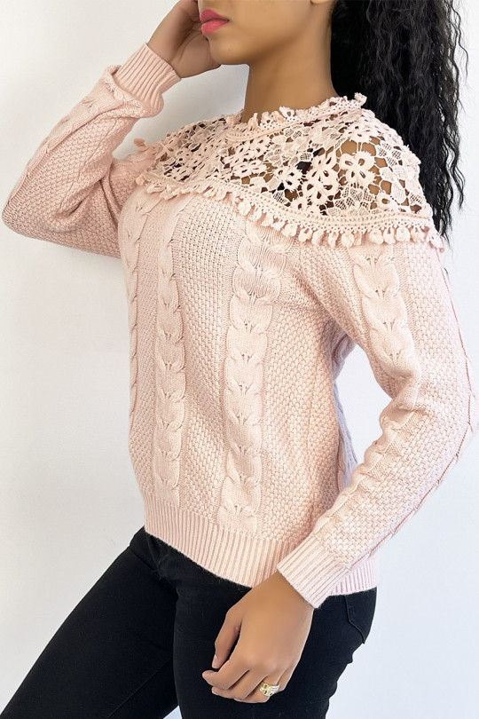 Pink knit sweater with embroidery collar - 4